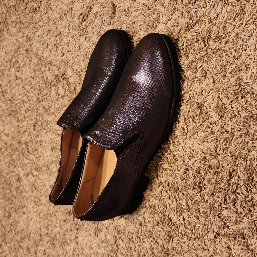 Naturalizer Women's Geraldine Slip-Ons Loafer